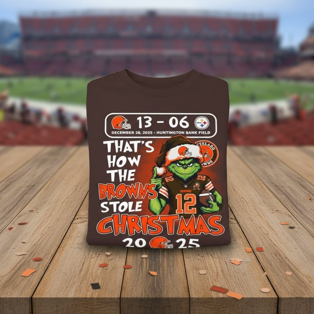 Vintage Cleveland Browns Christmas 2025 Tee – Grinch 13-06 Scoreboard & Player Names Roster Gift