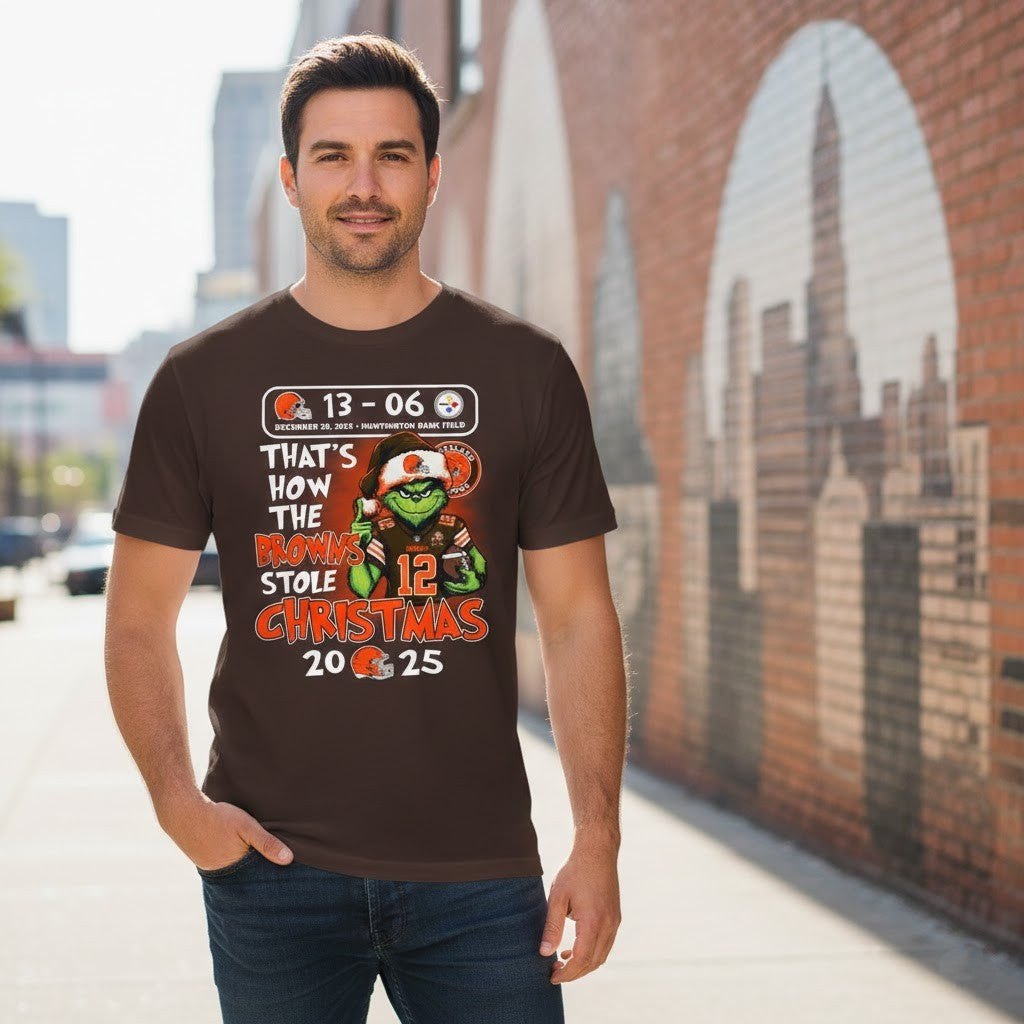 Vintage Cleveland Browns Christmas 2025 Tee – Grinch 13-06 Scoreboard & Player Names Roster Gift