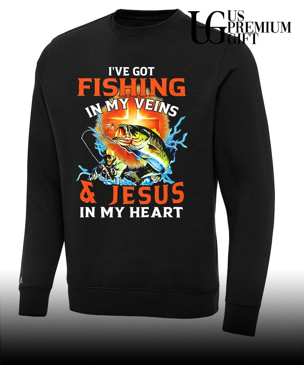 I’ve got fishing in my veins and jesus in my heart shirt