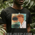 Jannik Sinner chilling beside shark funny shirt