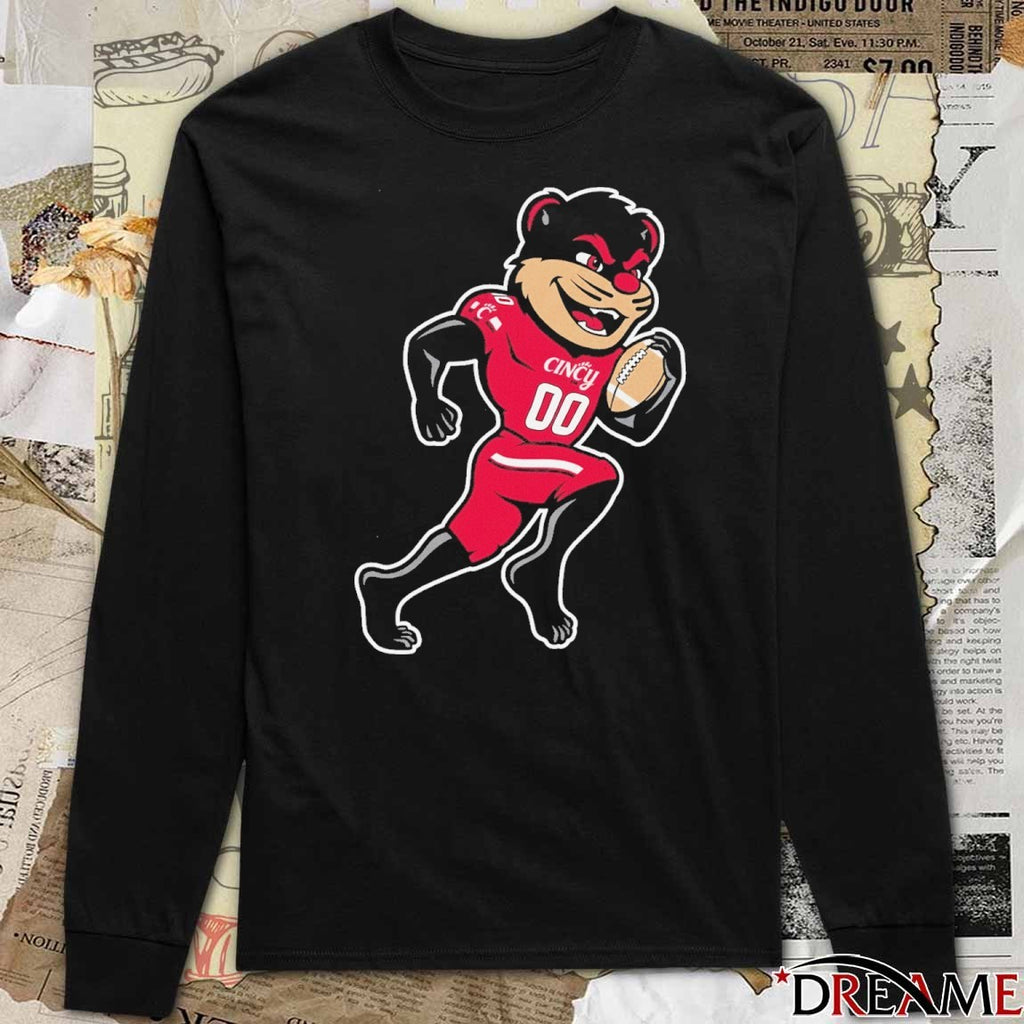 2025 Cincinnati Bearcats Mascot Playing Football t-shirt