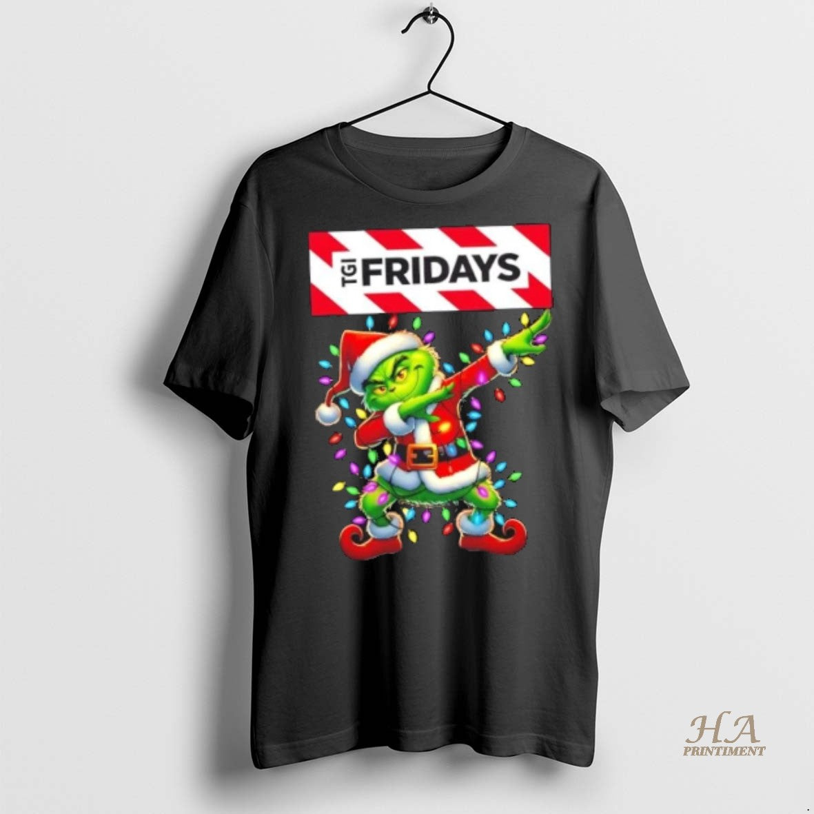 Official Tgi Fridays Grinch Dabbing Merry Christmas Shirt