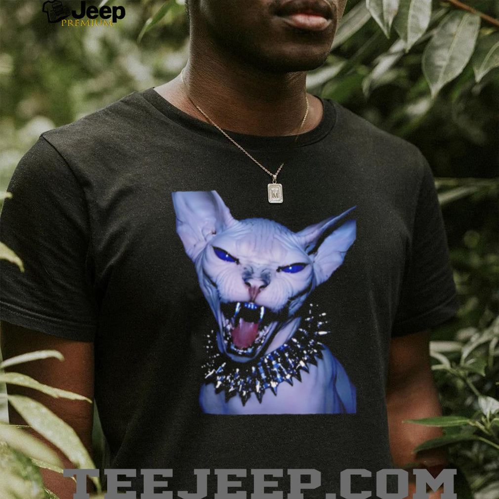 Sphynx cat spiky collar no soul shirt