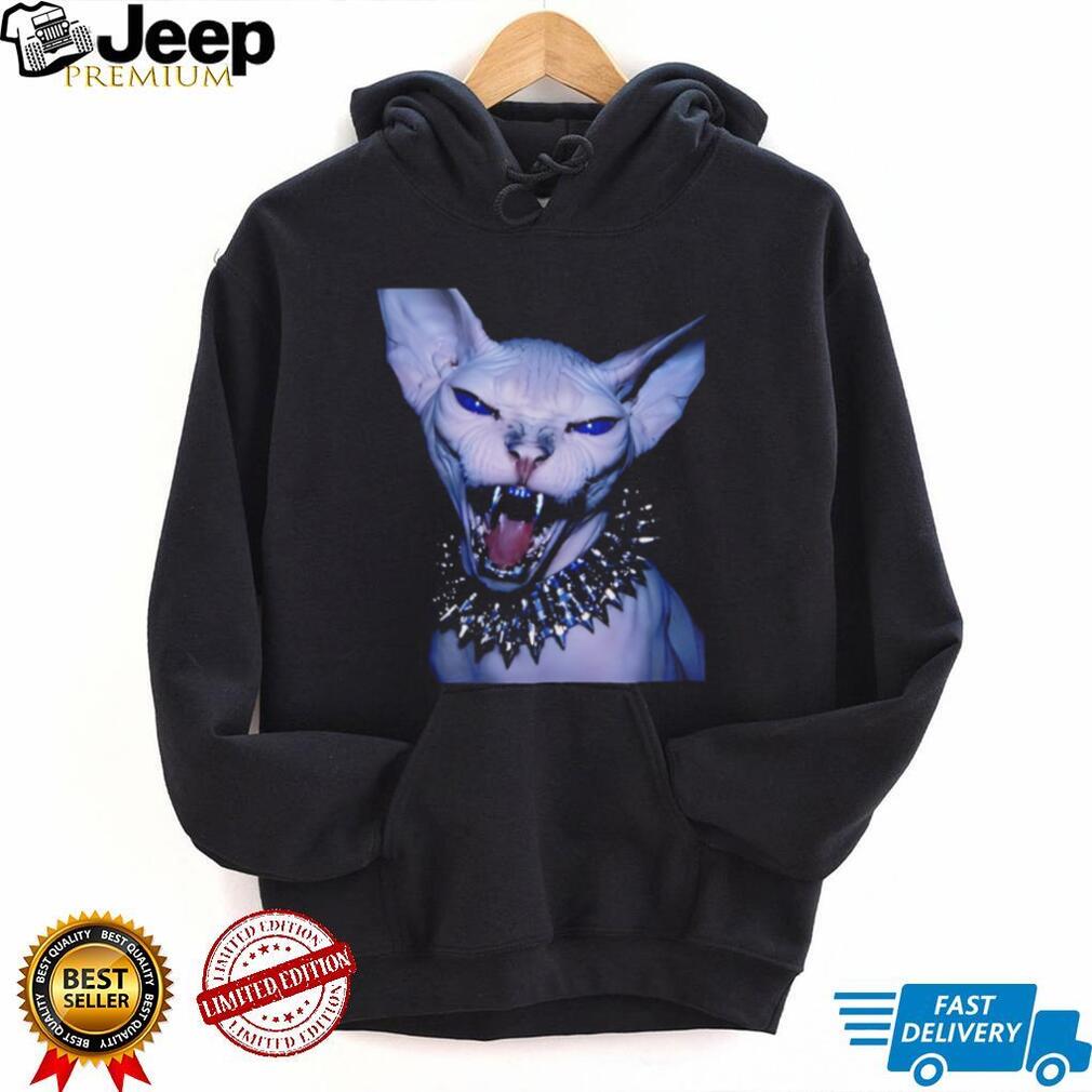 Sphynx cat spiky collar no soul shirt
