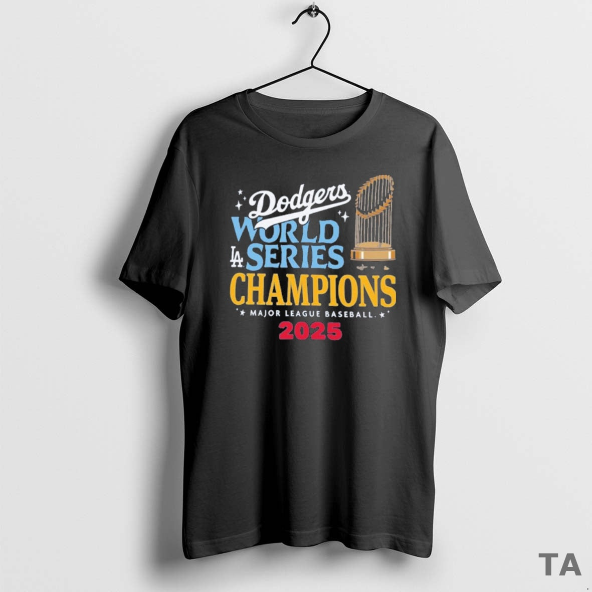 Top Los Angeles Dodgers Mlb Trophy 2025 World Series Champions T Shirt Sweater