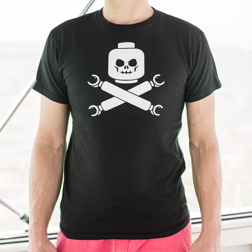 Plastic Block Pirates Toy Skull and Crossbones
