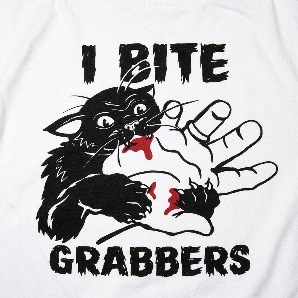 I Bite Pussy Grabbers