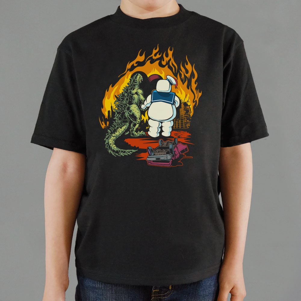A Puft Zilla Moment Giant Marshmallow and Lizard Monsters Full Color