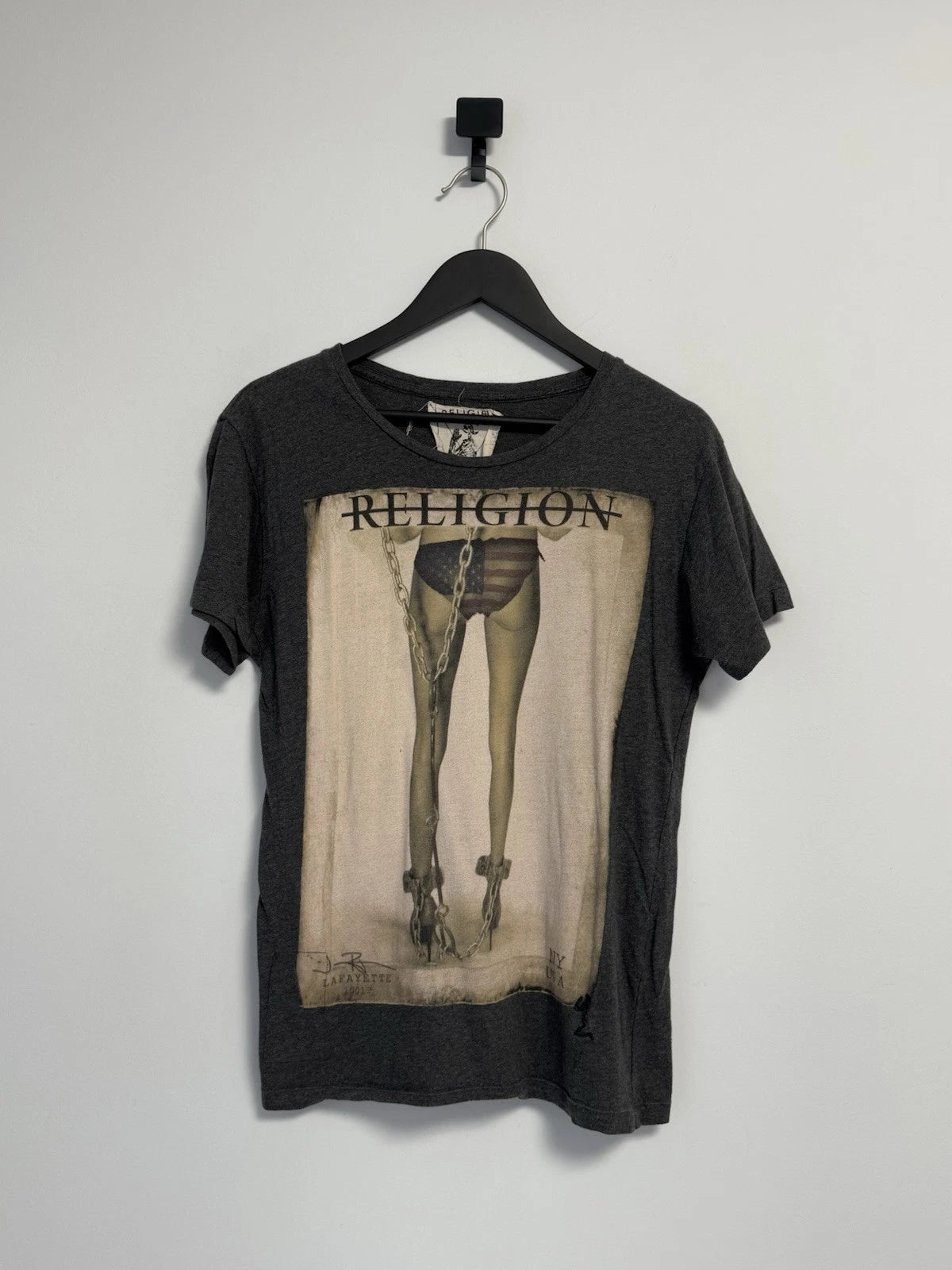 Vintage Religion T-Shirt Big Logo Cotton Size M Men’s Y2K Streetwear