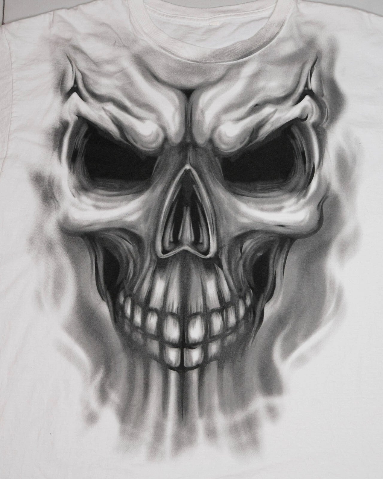 Vtg Y2K Tattoo Art Skull Skater Goth Grunge Men's T-Shirt White Graphic Sz Large