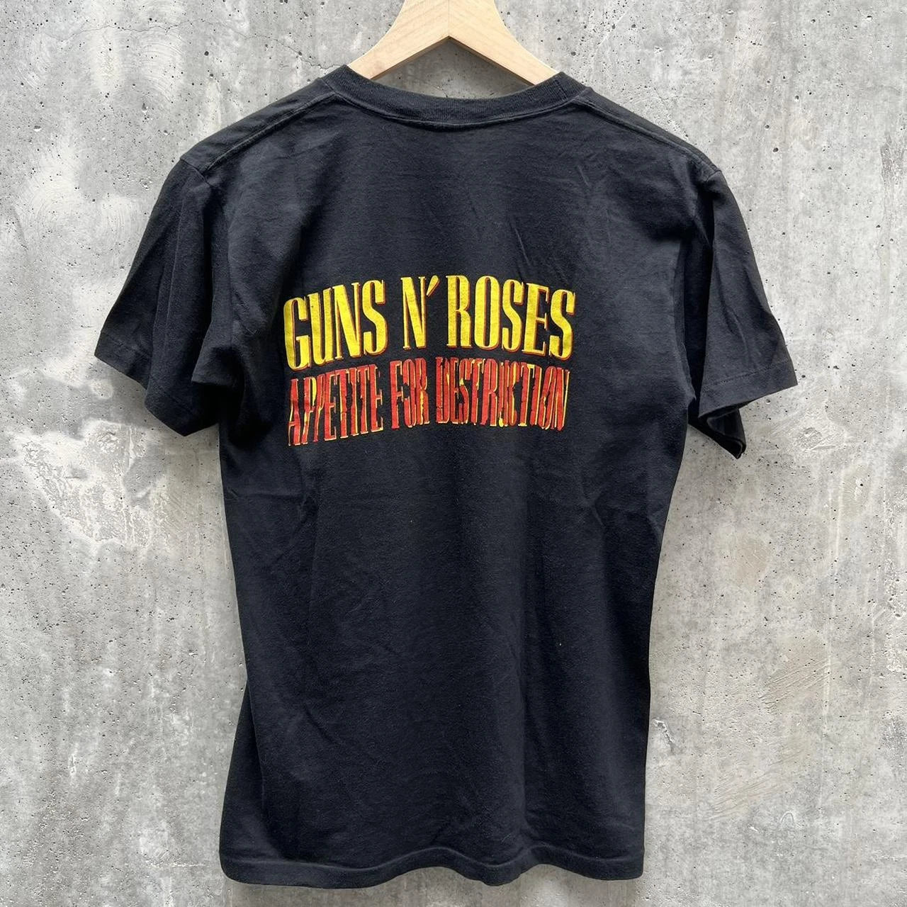 Vintage 1988 Guns N’ Roses appetite for destruction tour tee