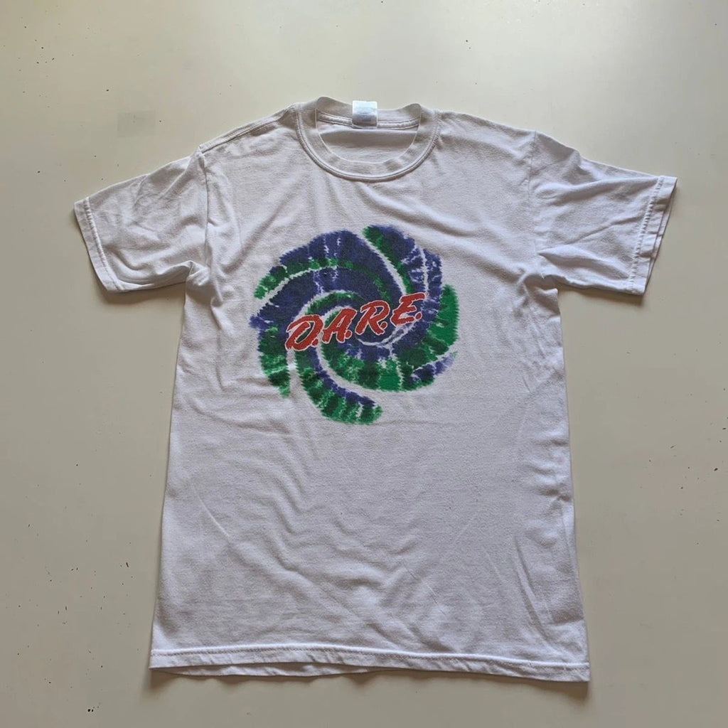 Vintage D.A.R.E. T Shirt Men's Small White Y2K Spiral Art Resist Drugs Graphic