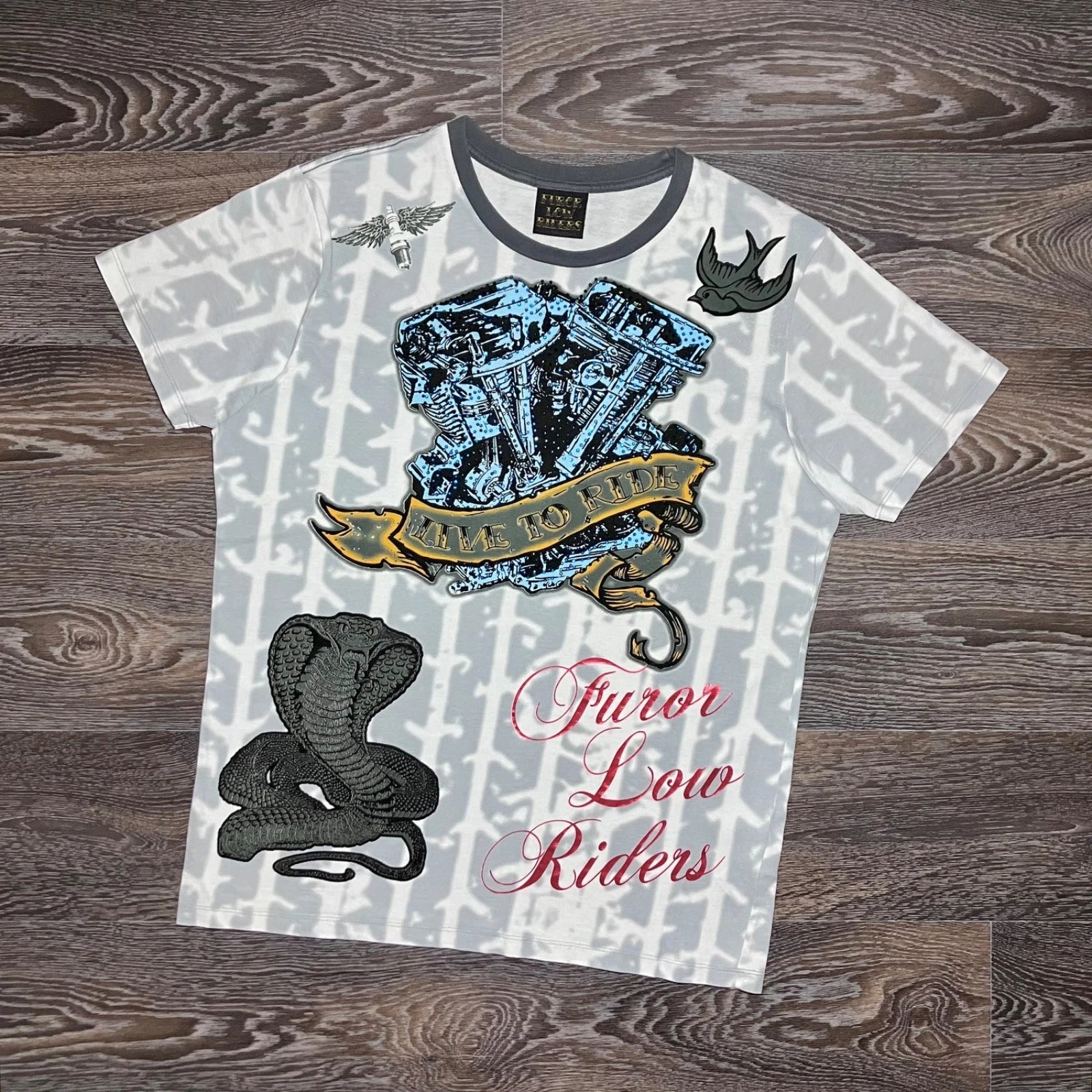 Vintage 2000s FUROR LOW RIDERS Stone Embellished Y2K T-shirt size Medium