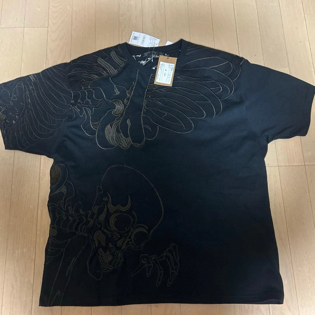Karakuri Tamashii Ikui Skull Flower Embroidered Japanese T-Shirt Black
