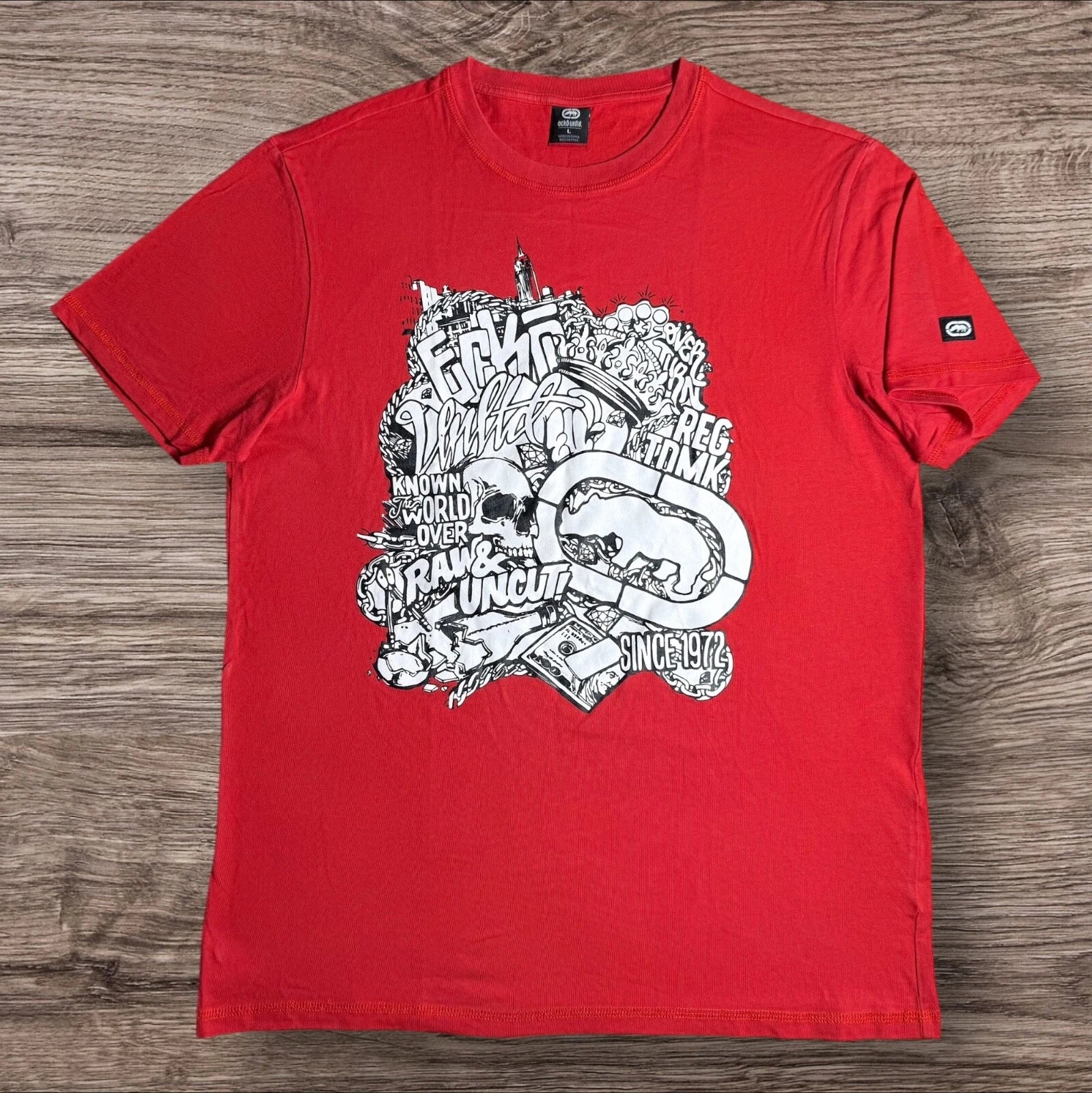 “Ecko Unltd” Big Print Skull Y2K Style T-Shirt Size L