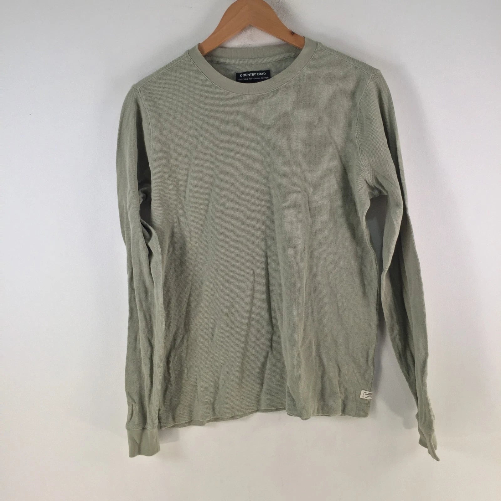 Country Road mens t shirt size XS sage green long sleeve cotton 127323