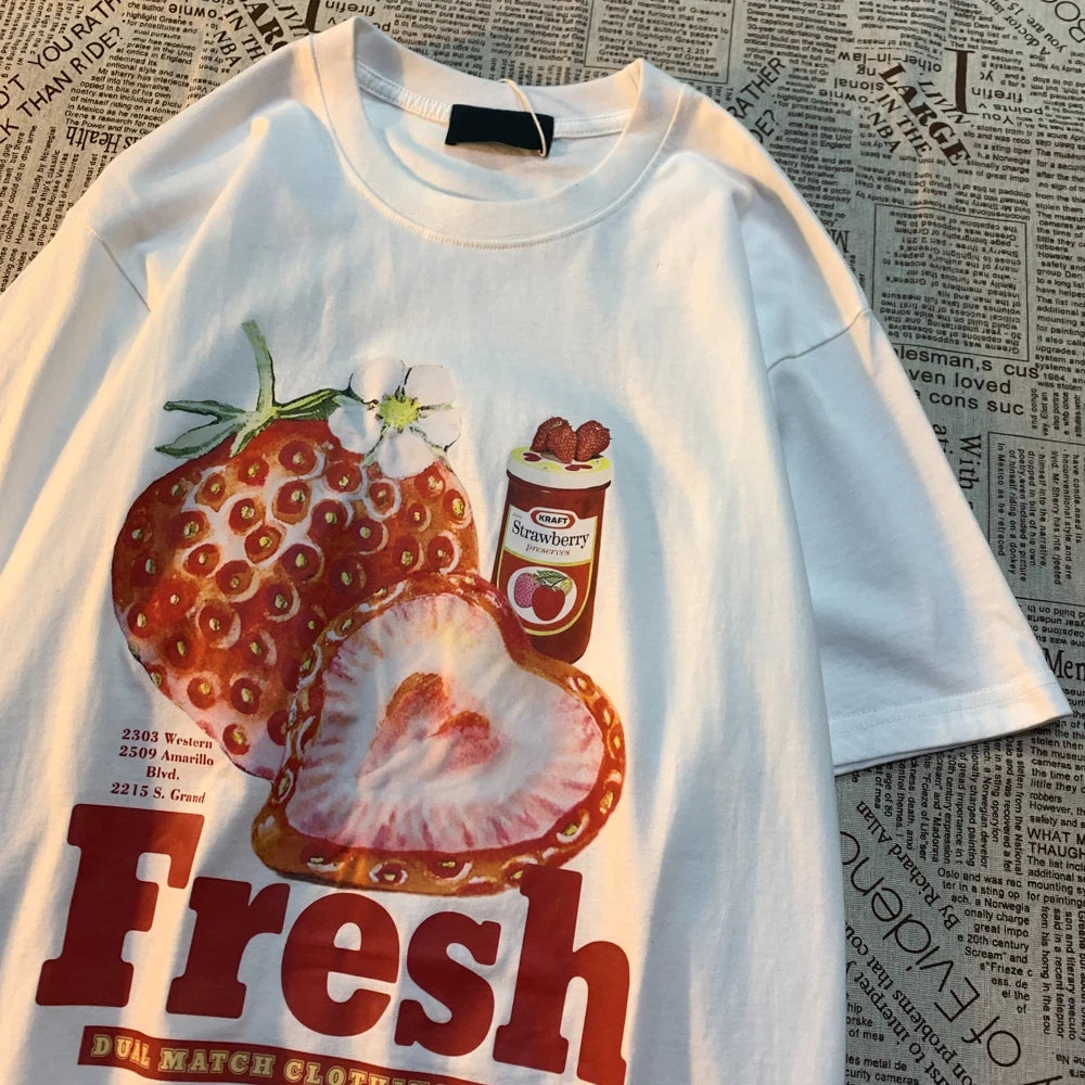 Fresh Strawberry American Retro Creative Printed Short Sleeved T-Shirt Men Women