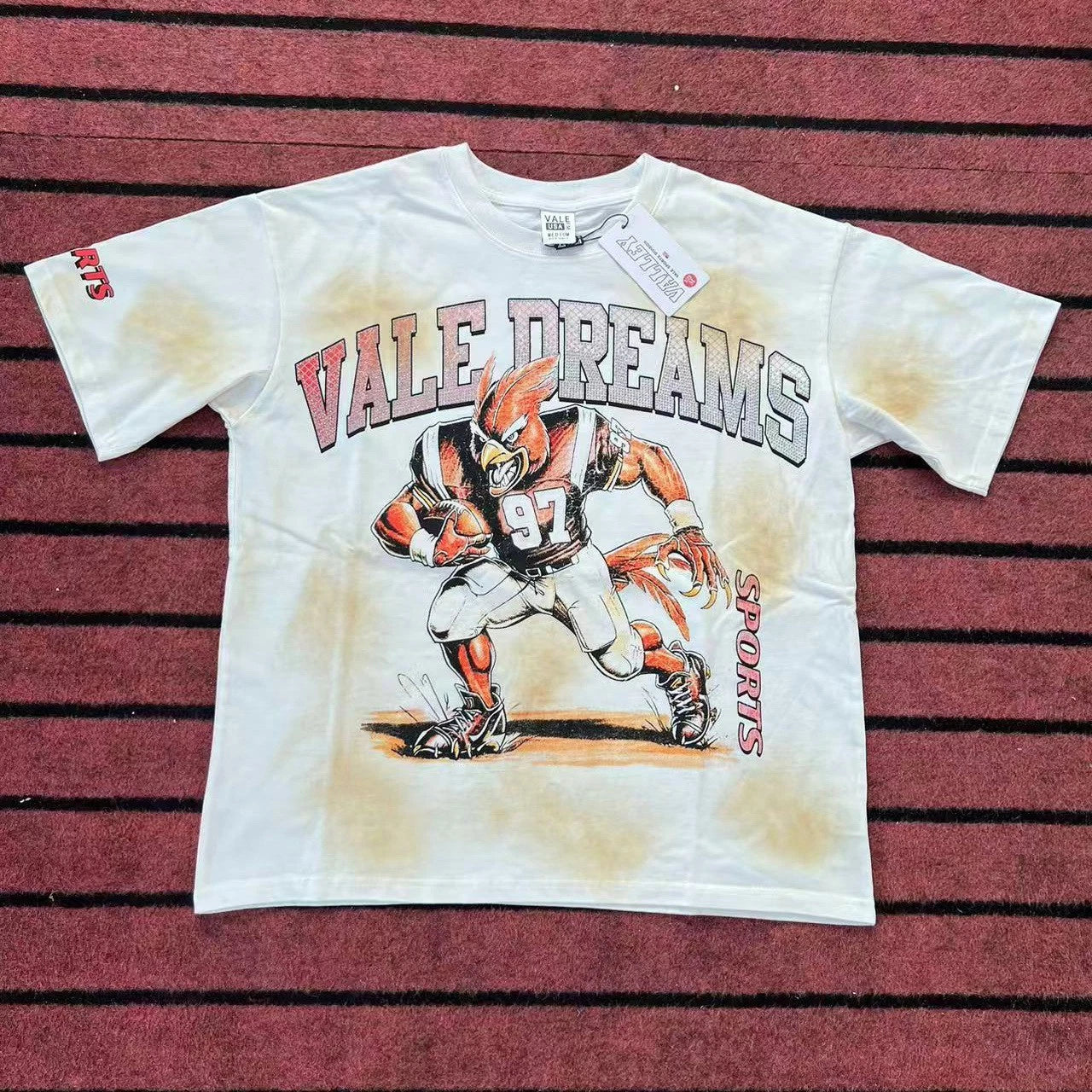 Vale Forever Loose and casual washed and distressed T-shirt