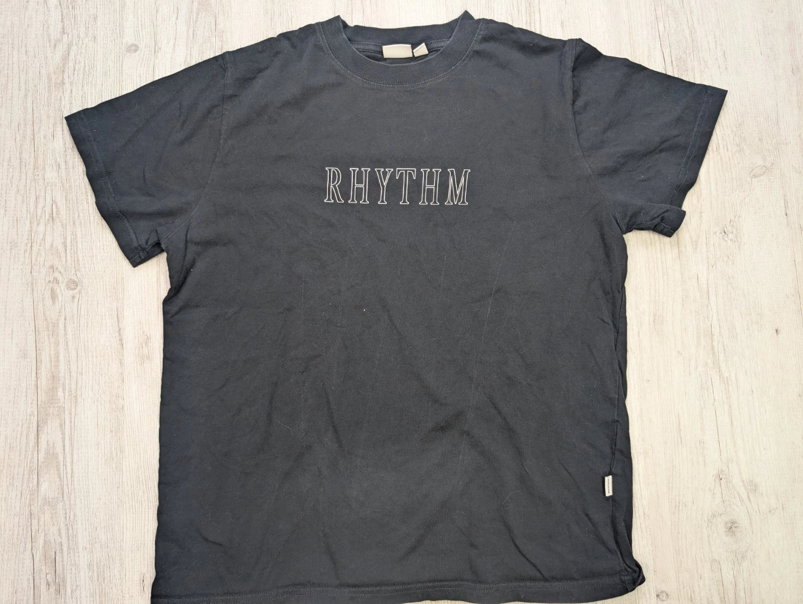 Rhythm Graphic Logo T-Shirt Unisex Size S Casual Streetwear Crew Neck Black