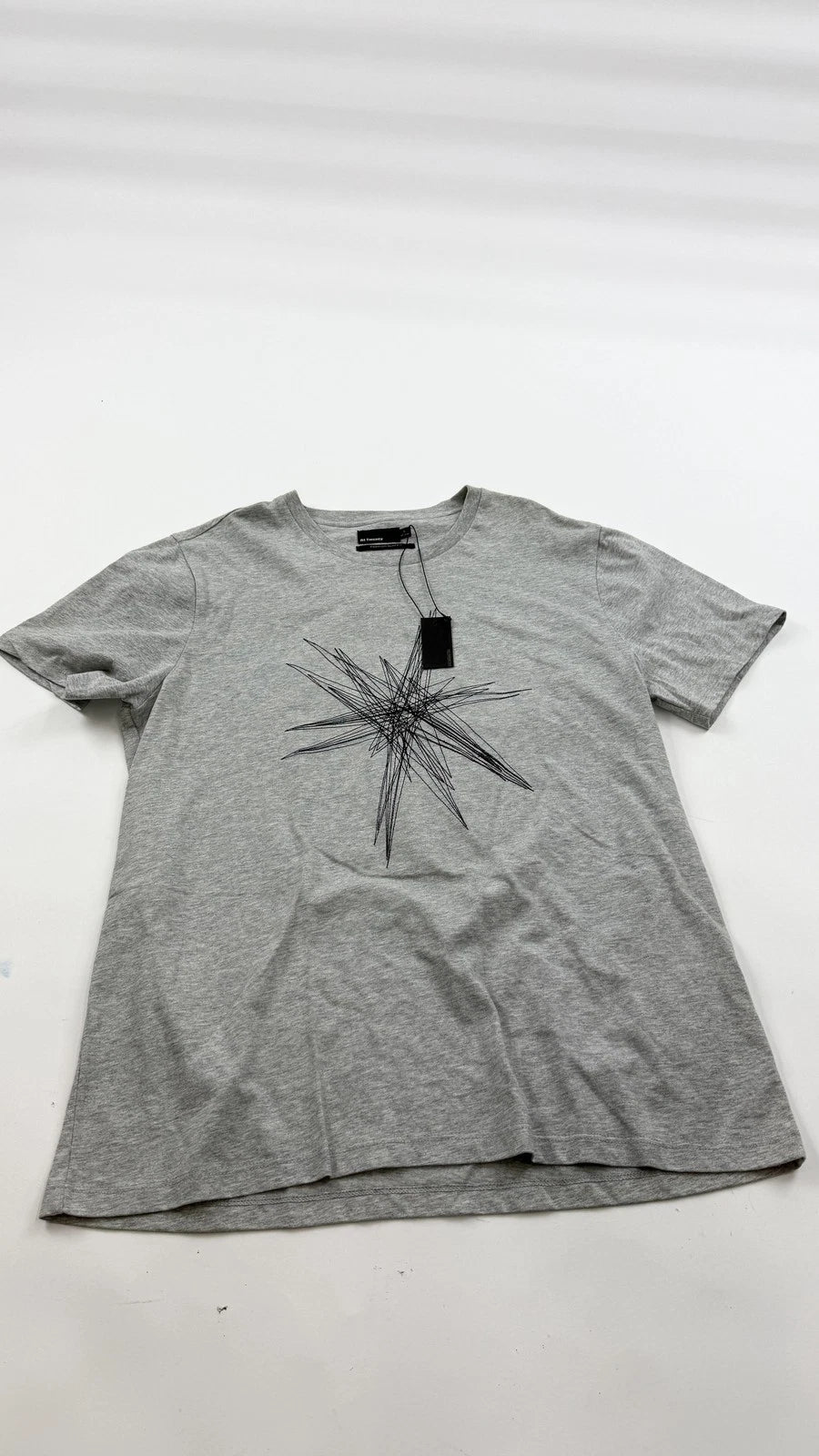 At Twenty Shirt Mens XL Gray Fashion Slim Fit Graphic Star Embroidery Tee New