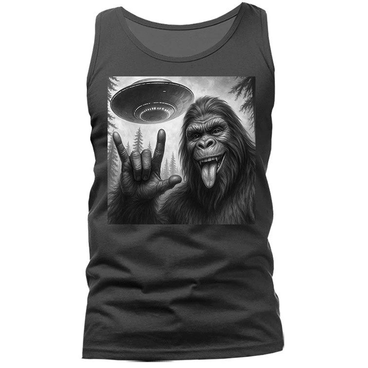 Sasquatch Selfie Big Foot Rock on UFO Alien Funny Humorous Tank Top