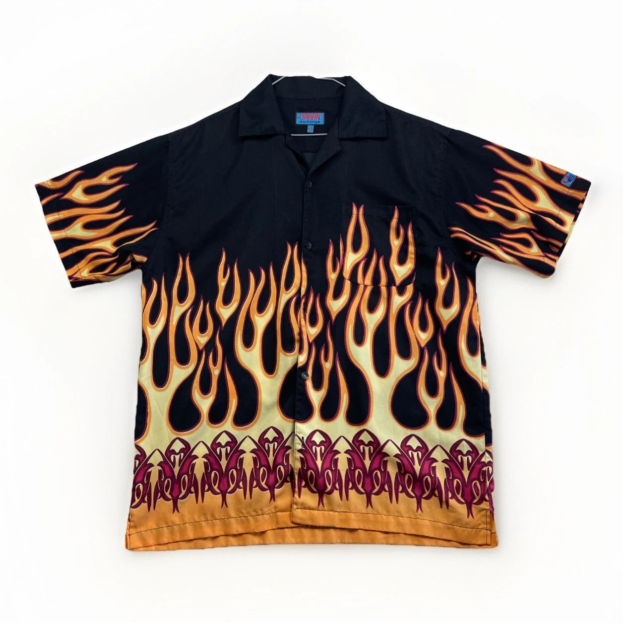Y2K VTG Urban Exchange Sz M Shirt Flame Fire Tribal AOP Hawaiian Guy Fieri Read*