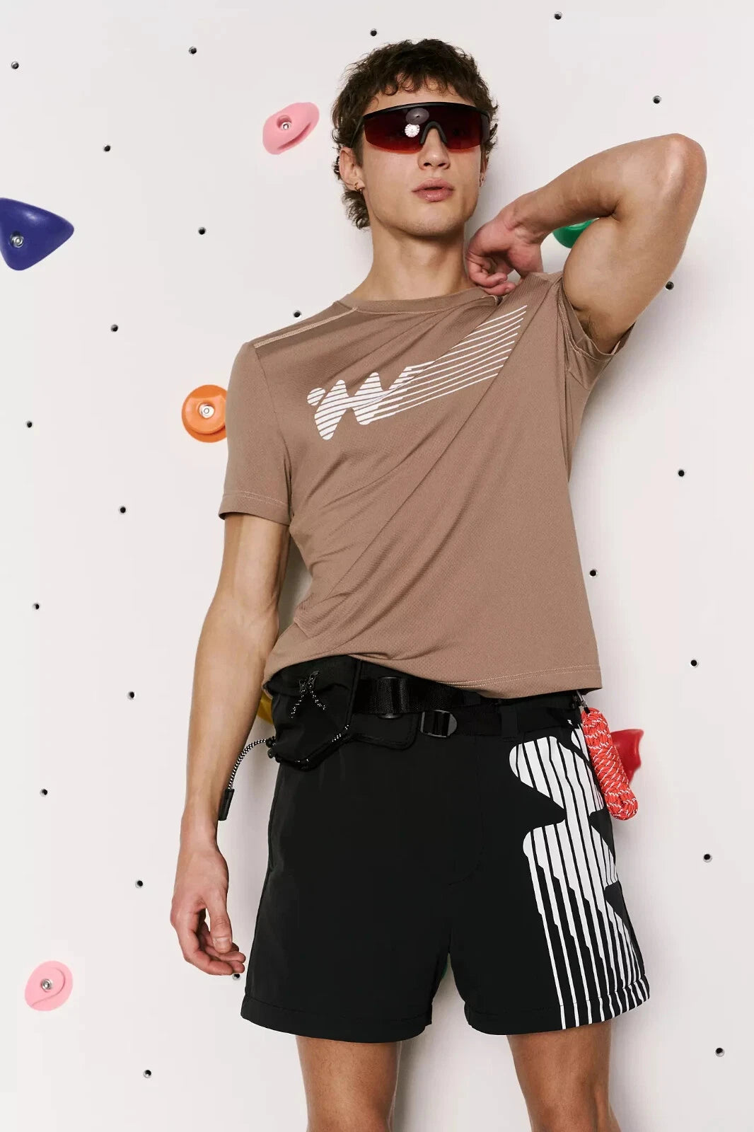 Without Walls (Urban Outfitters) NWT Men's Taupe Tech Tee Shirt, Size XLarge