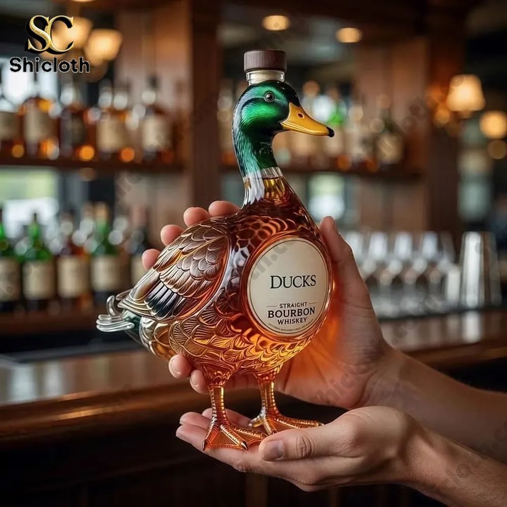Ducks Unlimite 3D Mallard Bourbon Bottle
