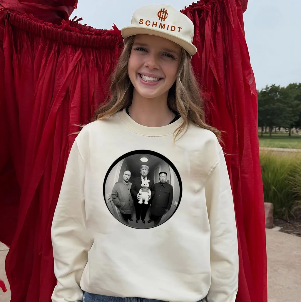 Vladimir Putin Donald Trump and Kim Jong Un holding toy vintage shirt