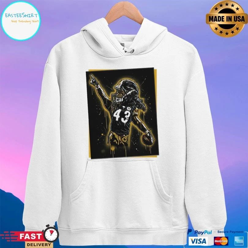 Black And Gold Goat Football 43 T-shirts