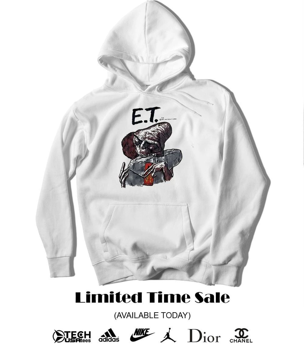 1982 E.T. x Reese hug movie shirt