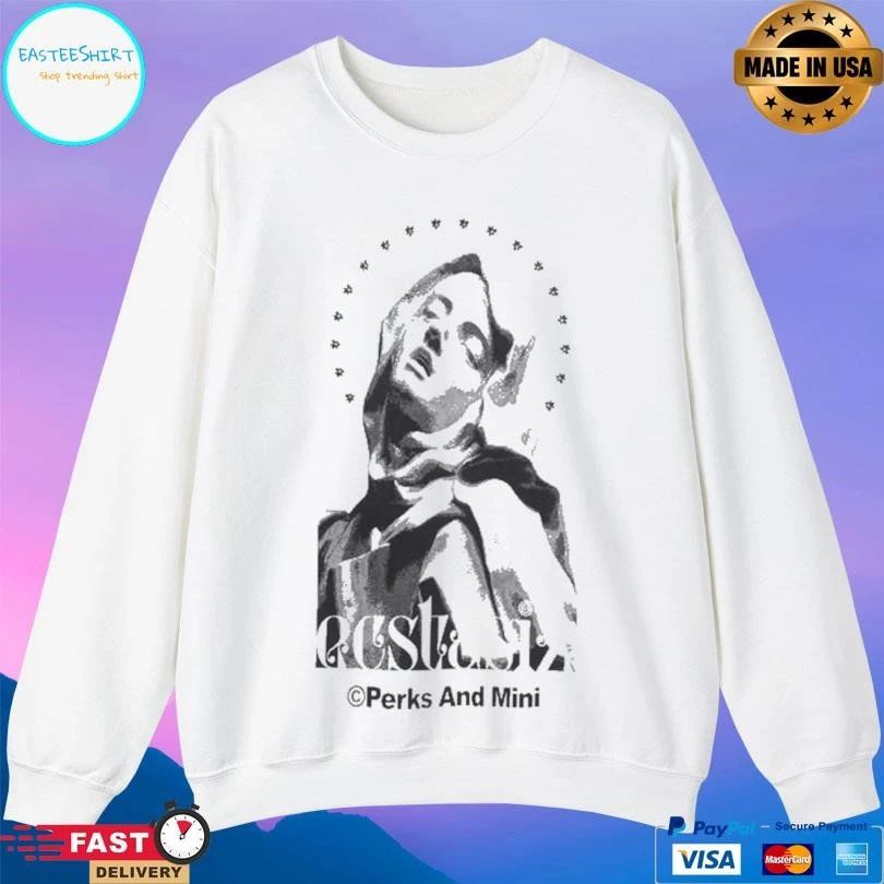 Martar Perks And Mini T-shirts