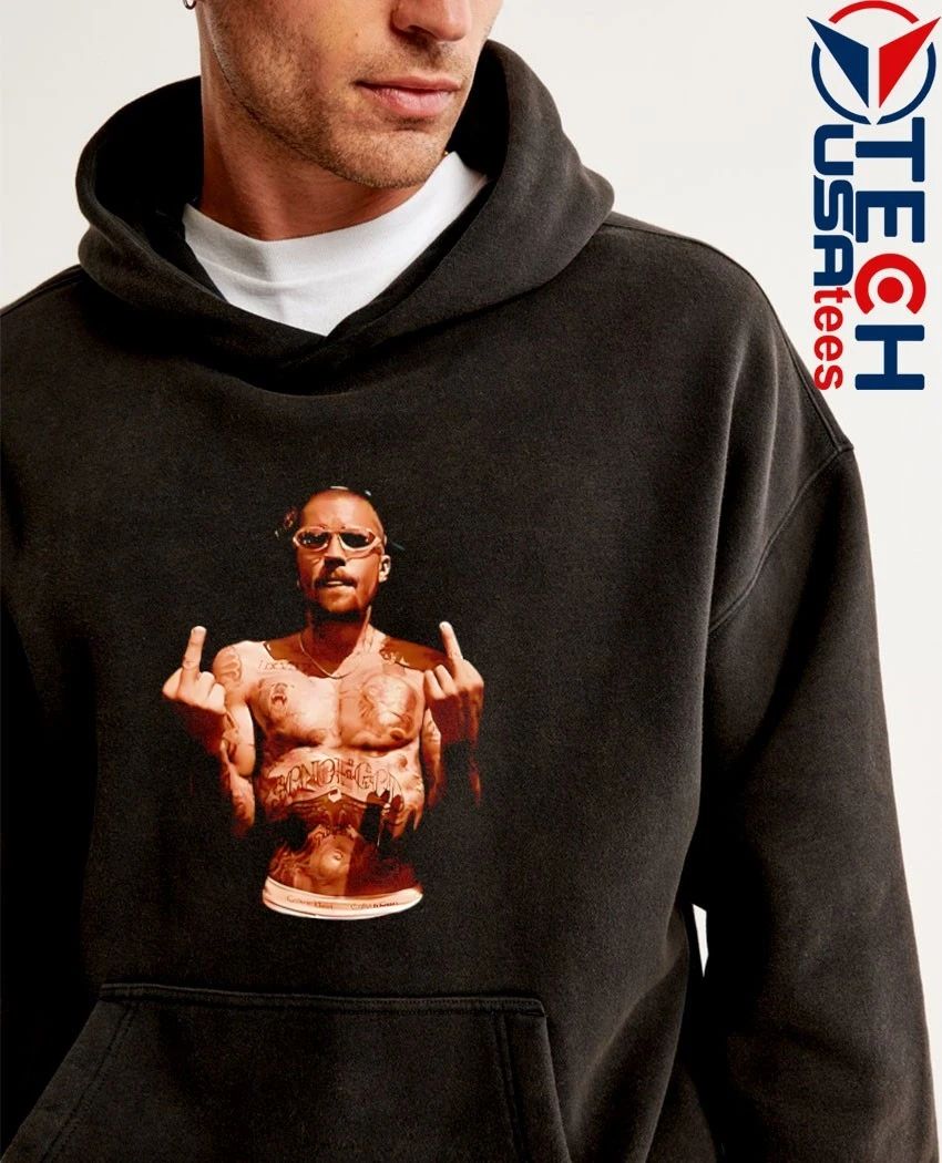 Justin Bieber middle finger shirt
