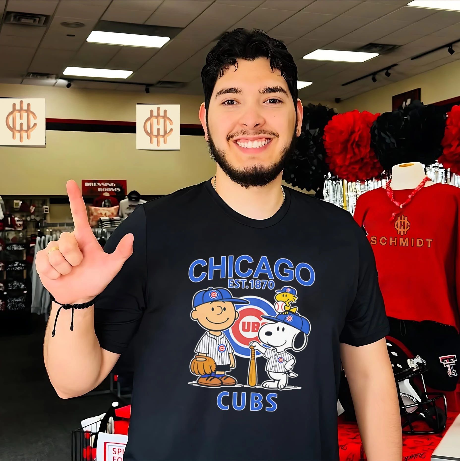 Peanuts x Chicago Cubs Baseball est 1870 shirt